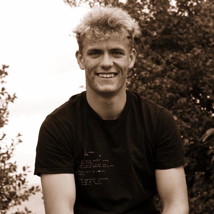 Michel - Zeltbetreuer, Springer
